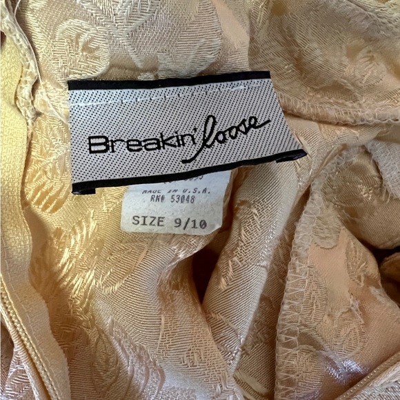 Vintage Breakin’ Loose Oriental Style Gold Dress Size 9/10 - Picture 4 of 7